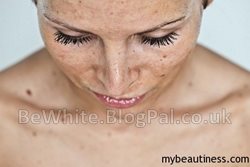 Whiten face for Somalia men