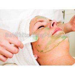 Lightening dark skin cream for South African woman